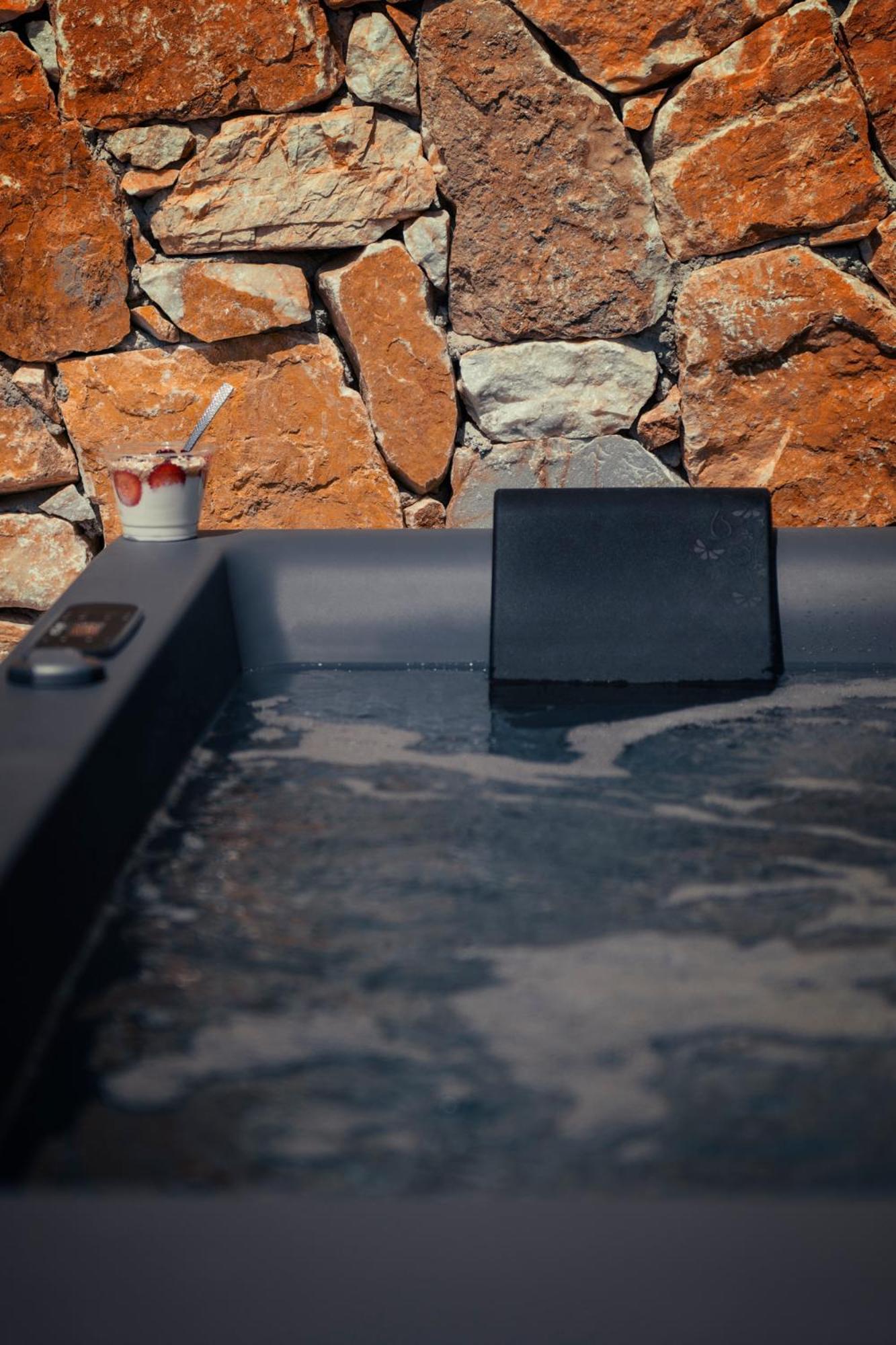 Ninemian Suites Syros Ermoupoli Exteriör bild